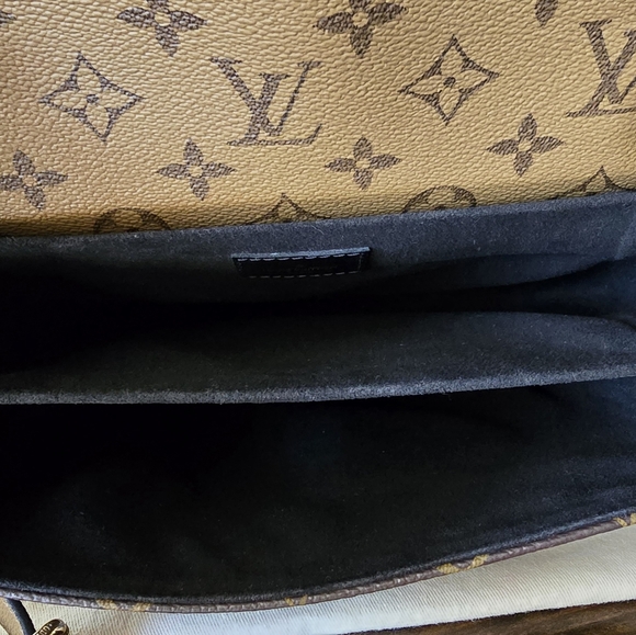 ▪︎ 💯% AUTH Louis Vuitton Reversible Pochette Metis Crossbody Bag ▪︎ - Picture 5 of 10